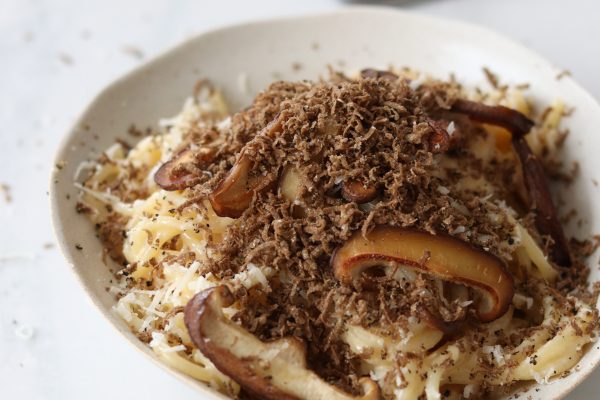 Espaguetis con boletus y trufa 